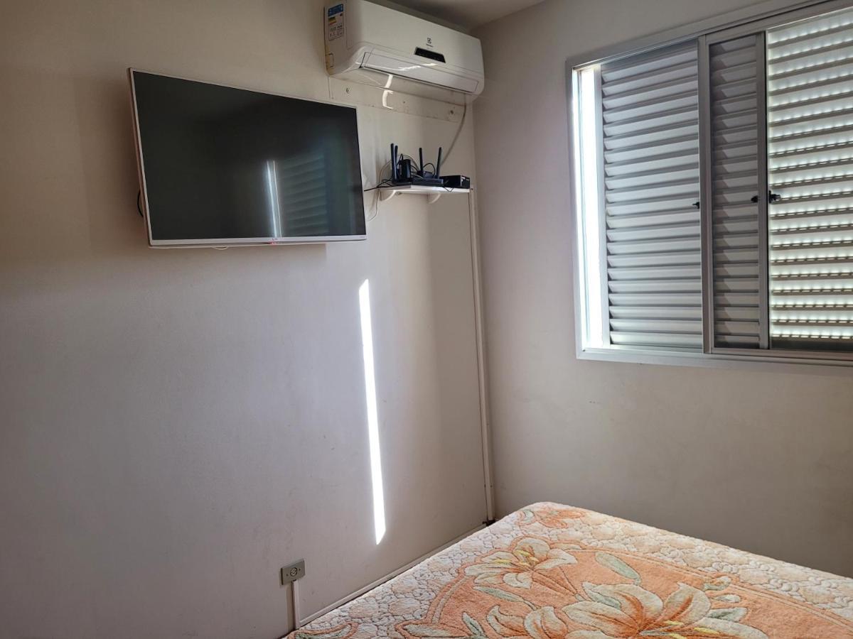 Apart completo 2/4 C Santa Mônica Apartamento Uberlândia Exterior foto